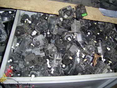 DIGITAL CAMERA
