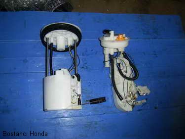 DIGITAL CAMERA