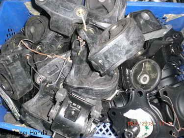 honda,çıkma,yeni,her,model,için,motor,kulagı,çıkma,motor,kulakjları